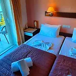 Mitho Hotel