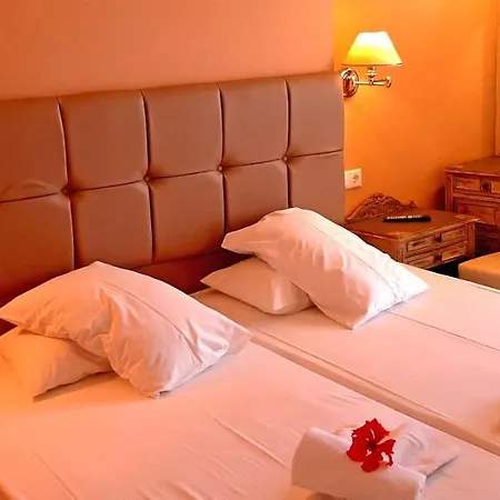 Mitho 3* Loutra Edipsou (Evia)