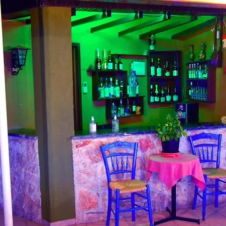 Hotell Mitho Loutra Aidhipsou