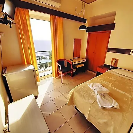 Hotel Mitho 3*